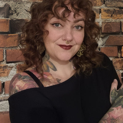 Lainey Bee: Color Tattoos Unlocked - Healing, Skin Interactions, and Blending